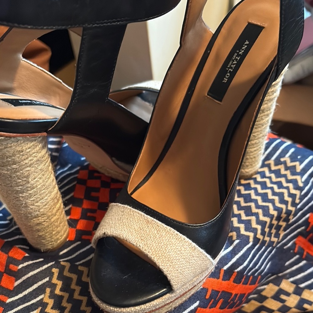 Ann Taylor Dark Navy  and Tan Espadrilles with Chic Design